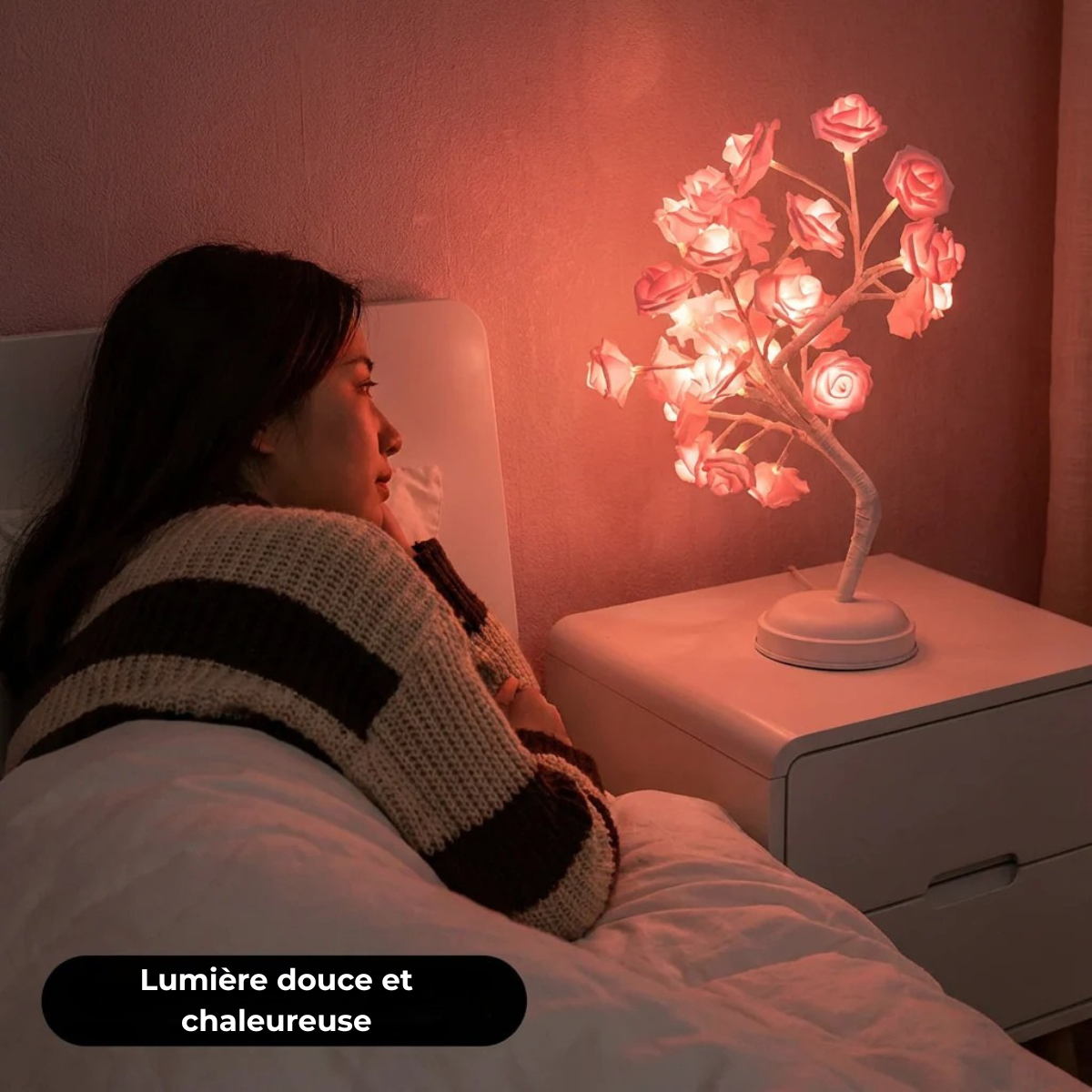 Rosélia™ - L’arbre lumineux aux 32 roses LED
